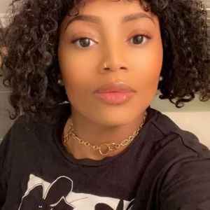 Meet your Posher, Pretty